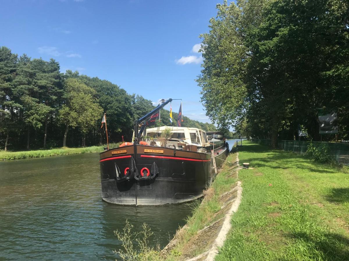 Blackpearl Boat&Breakfast แตร์นอยเชิน ภายนอก รูปภาพ